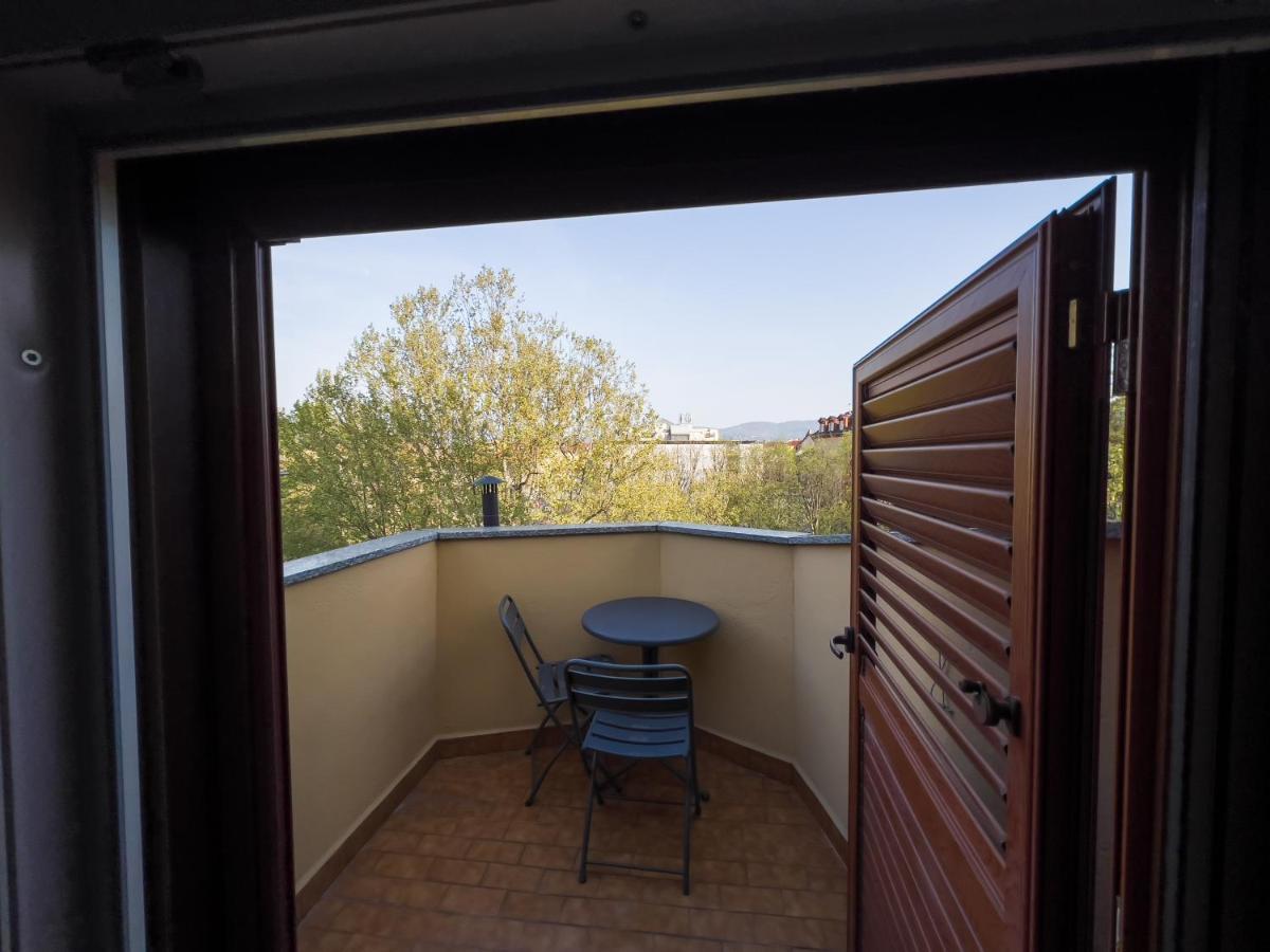 Appartamento [House Boat in downtown] Piazza Statuto - Oddone